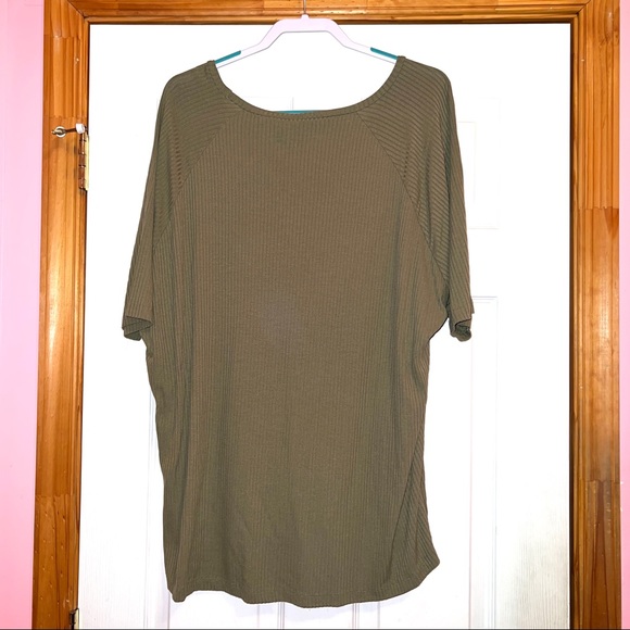 ASOS Oversized Olive Ribbed T-Shirt - Picture 7 of 7